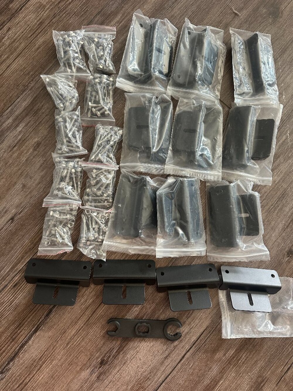 Tatuo 40pcs Solar Panel Mounting Kit Roof Brackets Hardware Set Off Grid NEW